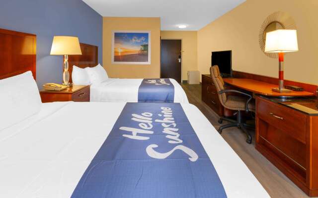 Days Inn by Wyndham Milan Sandusky South