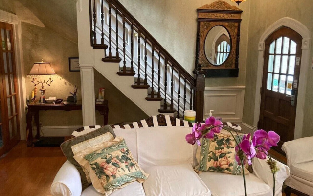 The Villa Toscana