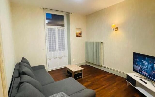 Appartement proche de la ville et du parc du Truchet