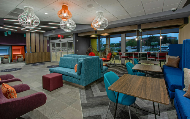 Tru by Hilton Columbus Airport