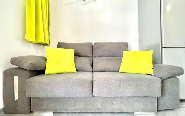 One cozy bedroom with Wifi,pool in Tenerife South