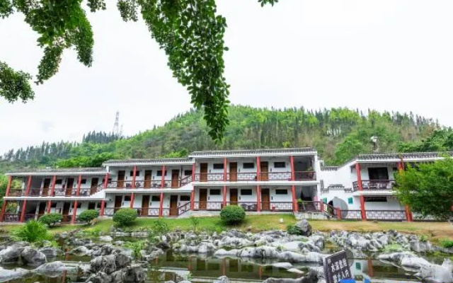 Xiyuan Bieyuan Resort Hotel (Malinghe Canyon Scenic Area) – Outside – Qianxinan