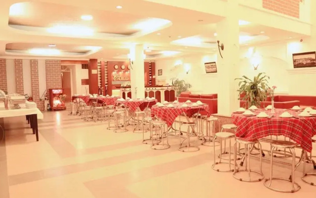 Pho Lanh Hotel