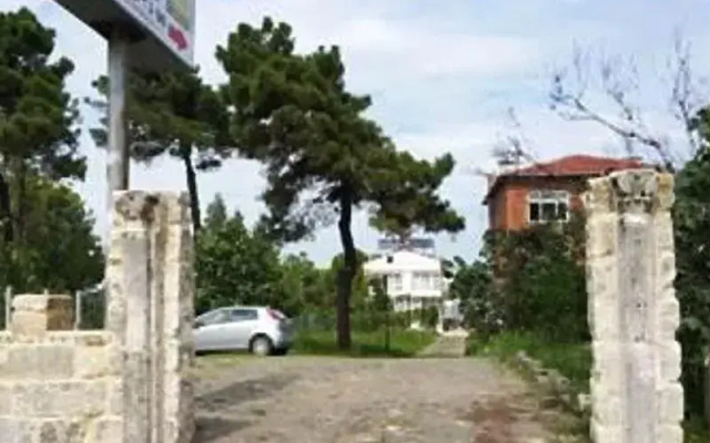 Sebile Hanim Sahil Otel