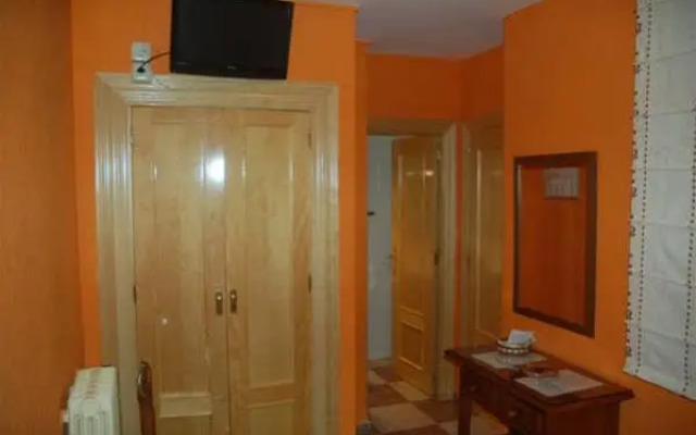 Hostal Residencia Castilla