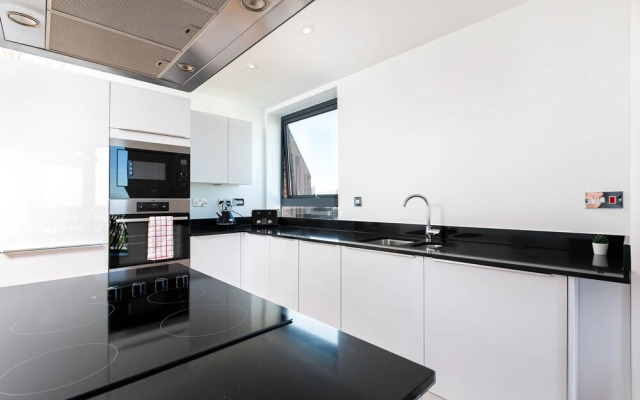 London Riverview - Canary Wharf - Excel
