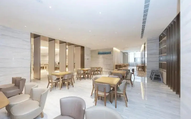 Ji Hotel (Yinchuan Glorious Center)