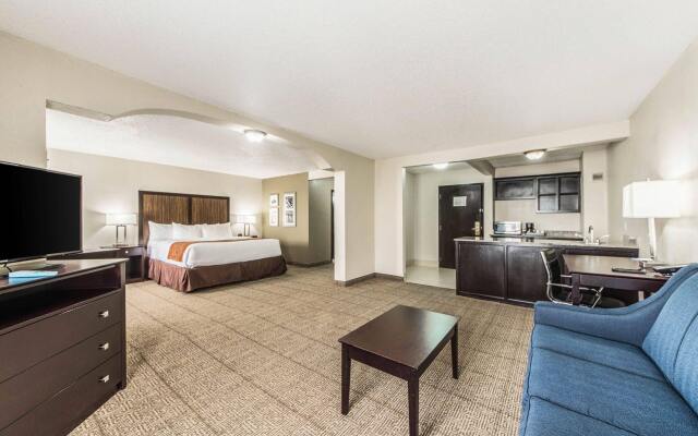 Comfort Inn Dallas Park Central