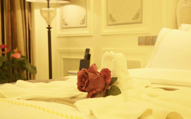 Clarion Hotel