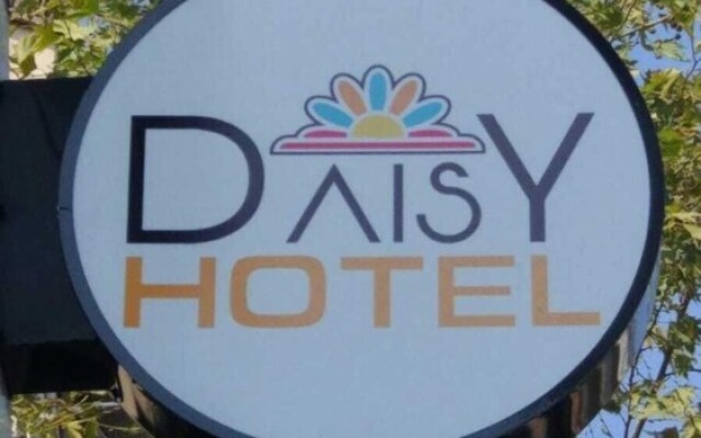 Daisy Hotel