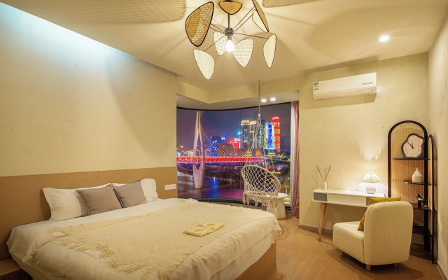 Nuanyu Apartment with River View & Drone Show View – Guest Rooms – Chongqing