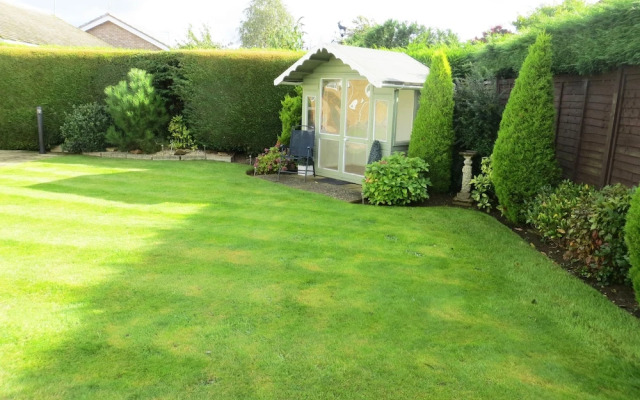 Tabusintac......lovely 2 Bedroom Bungalow