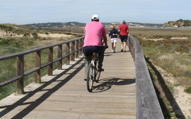 Villa Linda, Alto da Ria