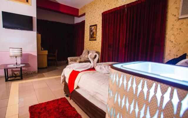 Babylon Hotel & Serviced Apartment