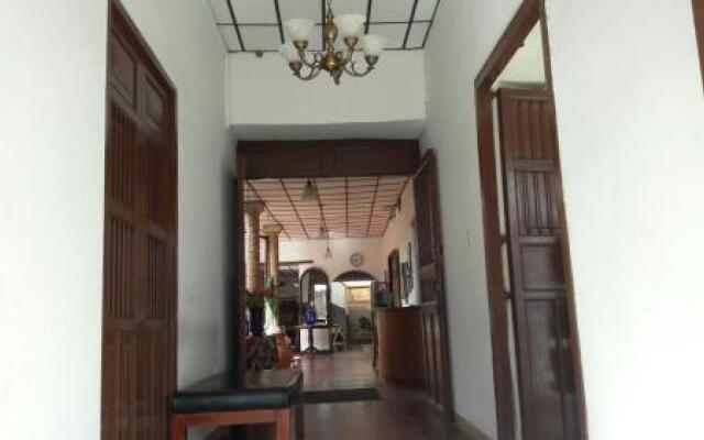 Hotel Real