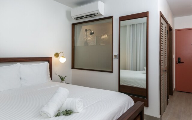 Wharfside Village Hotel