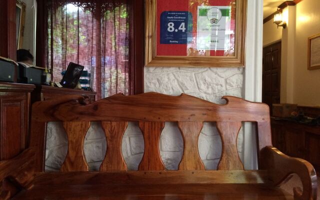 Apple Guesthouse