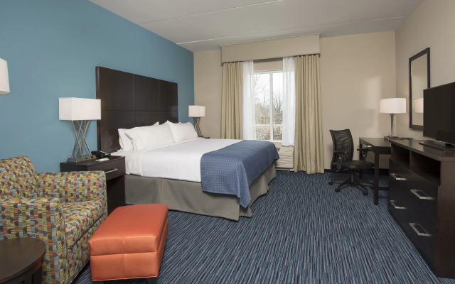 Holiday Inn Indianapolis Airport by IHG