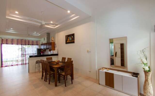 Chalong Harbour Estate 3-bedroom Pool Villa