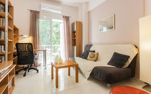 Central Apartment at Plaka 1 bed for 2 pers