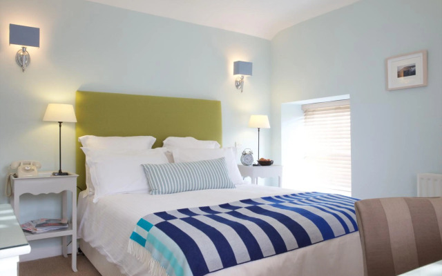 The Lugger Hotel