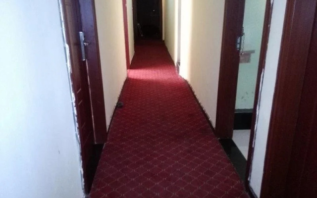 Tongxing Business Hotel