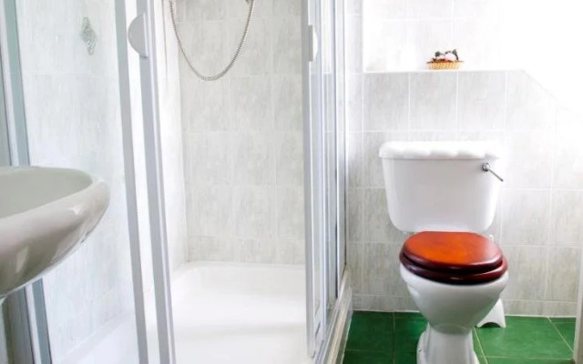 St. Ronan's Hotel by OYO Rooms