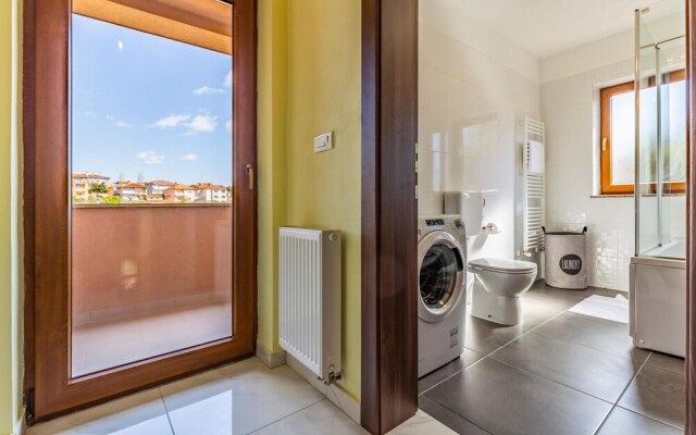 Awesome Apartment in Pula With Wifi and 5 Bedrooms