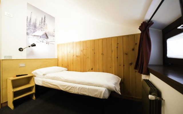 Hotel Teola