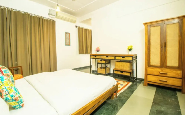 Opulent Antique 6BR Villa in Gurugram