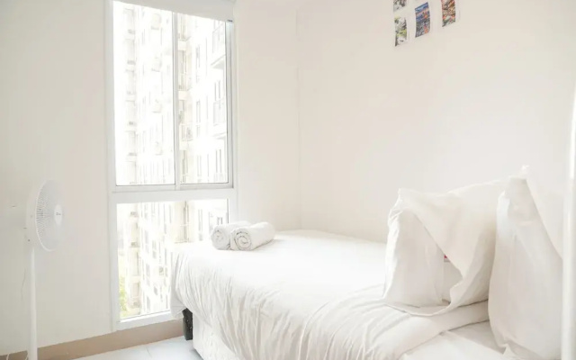 Well Furnished And Restful 2Br Tokyo Riverside Pik 2 Apartment