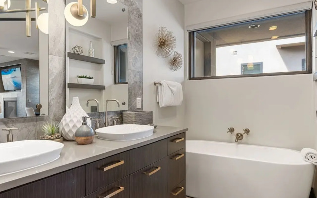 La Vista Encanto #14 4 Bedroom Home