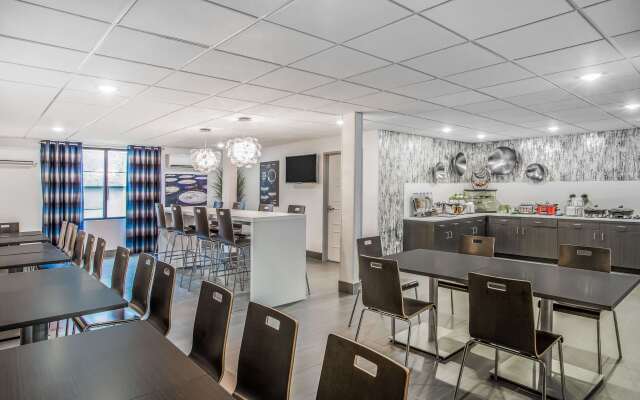 Wingate by Wyndham Louisville Fair and Expo