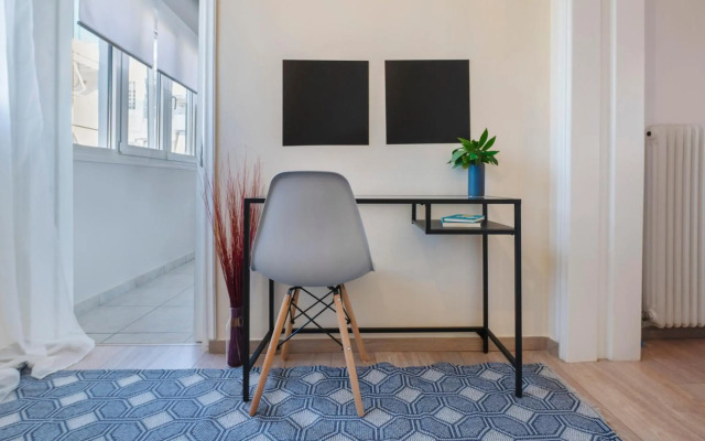 Bright 3 bd apt, Hellenikon Metr. Park , Glyfada