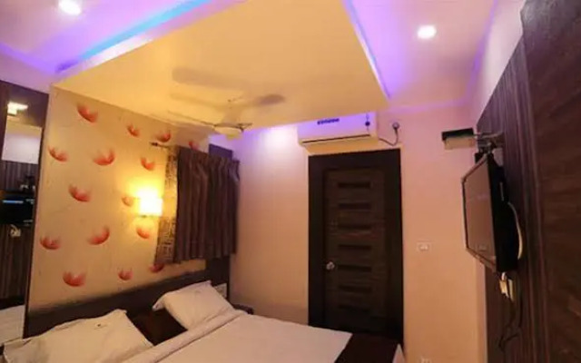 Vijaya Residency