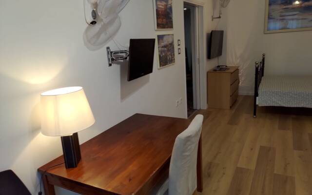 Pemptos-3bedroom-2bathroom-balcony-seaview