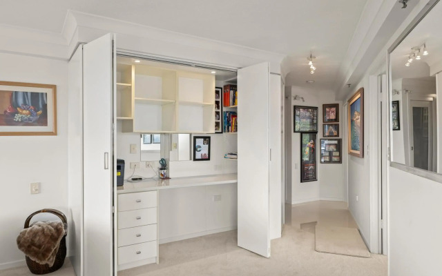 Gemini Court Holiday Apartments