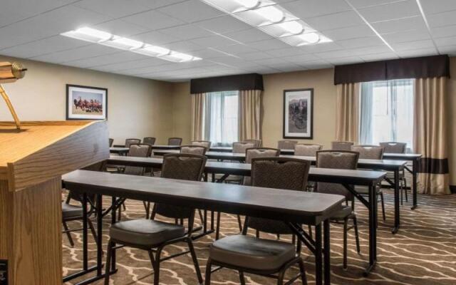 Comfort Inn Lancaster  Rockvale Outlets