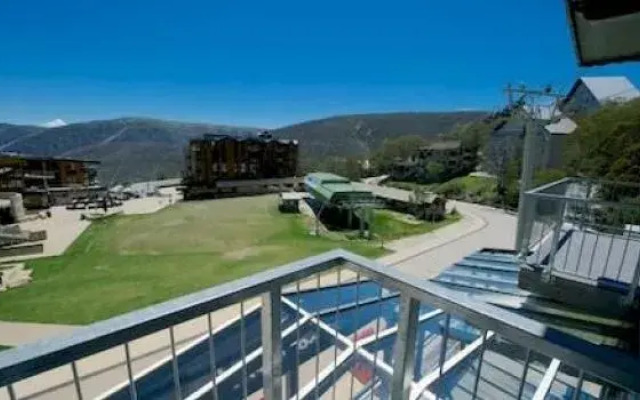 Snowlands Apartments