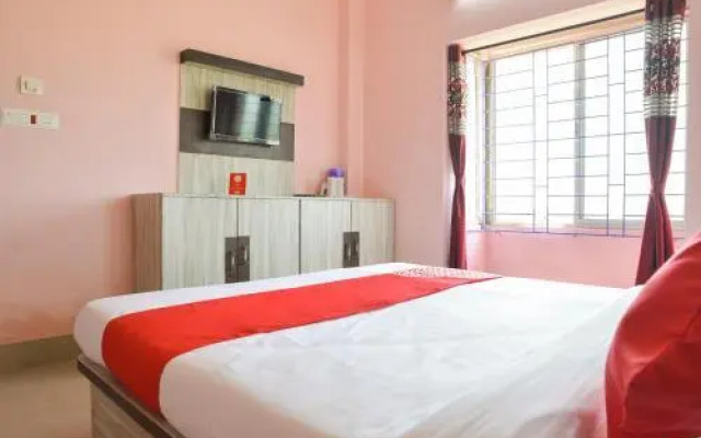 Hotel Gloria by OYO Rooms