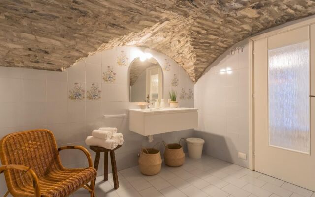 Il Porticciolo in Carate Urio