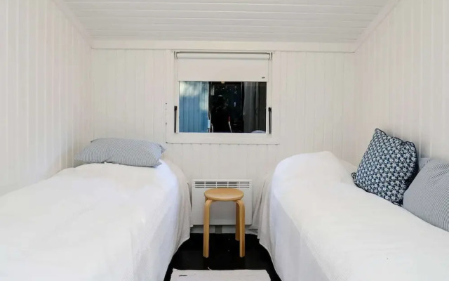 6 Person Holiday Home in Albaek