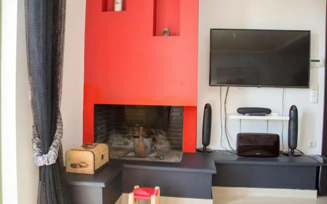 Roundabout apartment