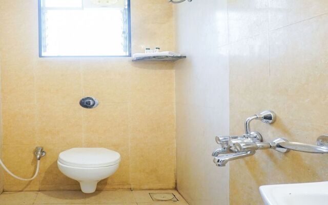 OYO 14618 Scholars Inn