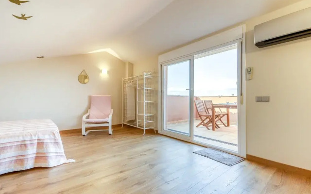 Beautiful Apartment With View