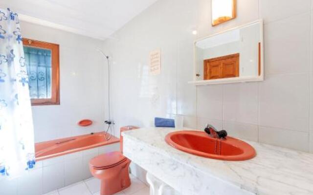 Holiday Home Cabanyes A412