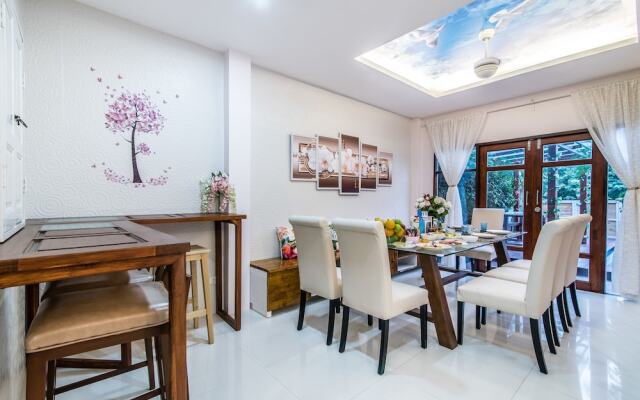 Island Blue Home Pool Villa