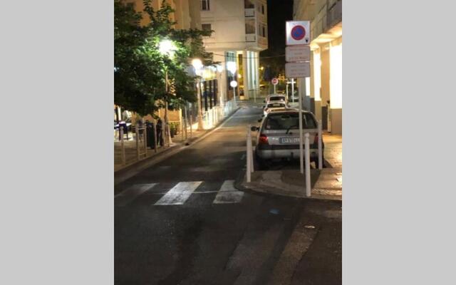 Magnifique T3 Dans Une Résidence Au Centre De Toulon