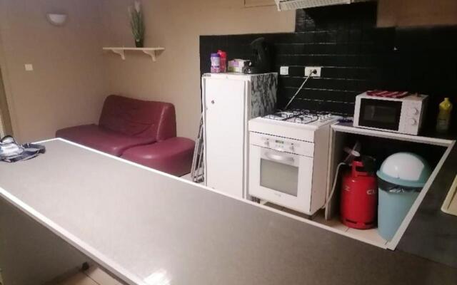 Appartement d'une chambre avec jardin clos et wifi a Avignon