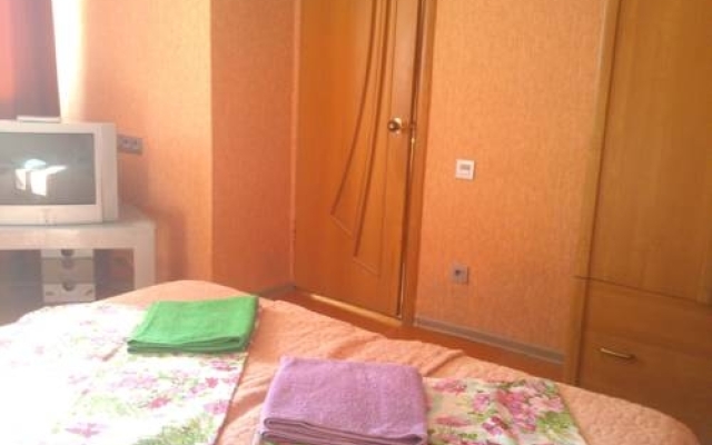 On Kazachya Hostel